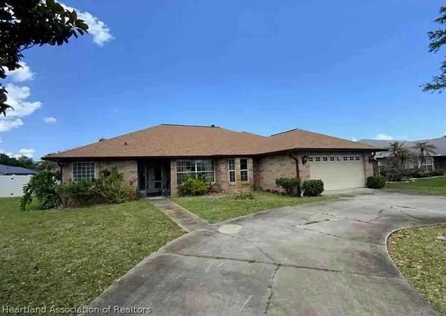 1624 Piccadilly Dr, Daytona Beach, FL 32117