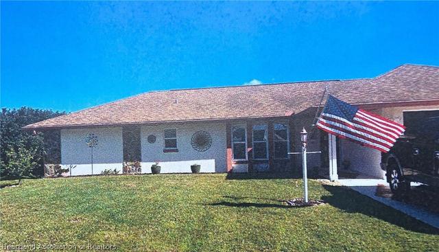 1712 Palm St, Sebring, FL 33870