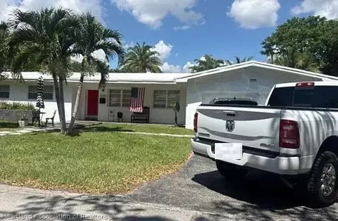 15060 SW 80th Ave, Palmetto Bay, FL 33158