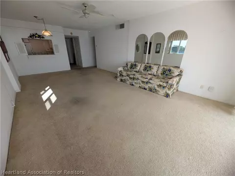 2131 Lakeview Drive 600, Sebring, FL 33870 photo 9
