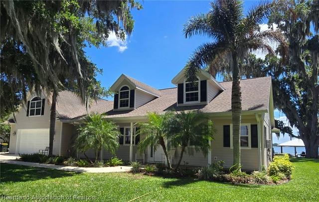 123 Lake Francis Dr, Lake Placid, FL 33852