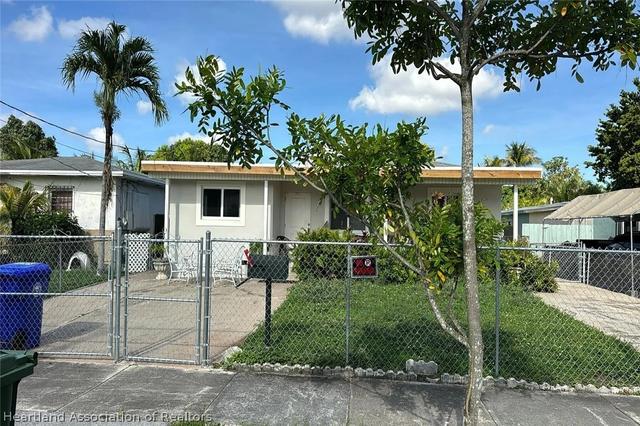 145 SW 48th Ct, Miami, FL 33134