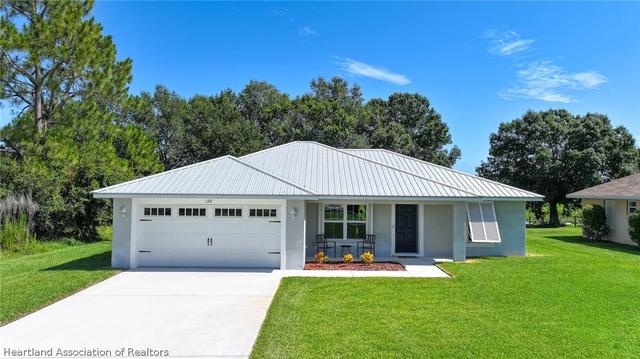 129 Autumn Ave, Lake Placid, FL 33852