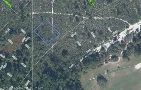 5022 Pebble Beach Dr, Sebring, FL 33872