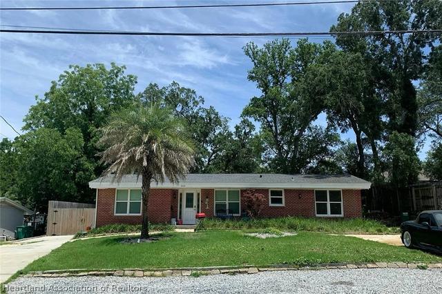 506 Navarre St, Gulf Breeze, FL 32561