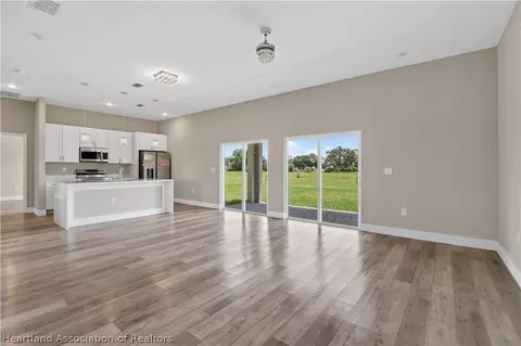 357 Costa Bravo Dr, Sebring, FL 33876 photo 12