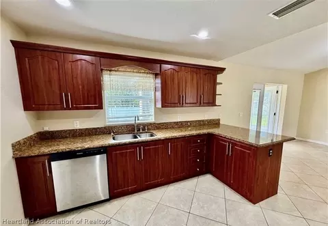 1945 Alan St, Sebring, FL 33875 photo 5