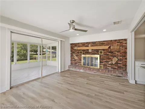 Living - 3501 Oakview Dr, Sebring, FL 33876 photo 6 of 7