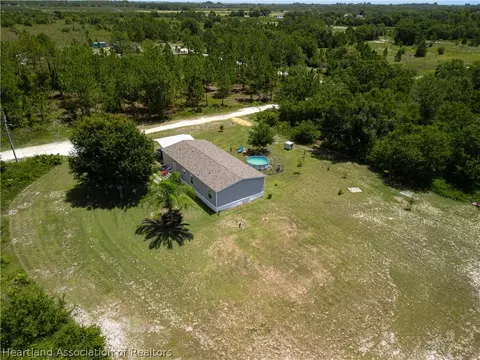1833 E Sunnyside Dr, Lorida, FL 33857 photo 28