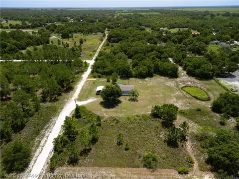 1833 E Sunnyside Dr, Lorida, FL 33857 photo 29