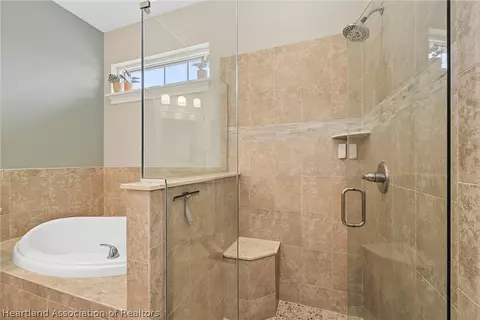 Bath - 1632 Marble St, Sebring, FL 33870 photo 4 of 6