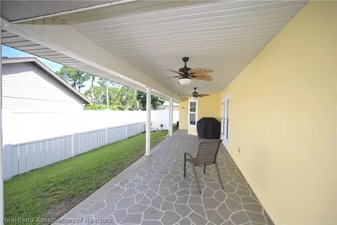 Exterior - 5419 Ivory Dr, Sebring, FL 33875 photo 4 of 4