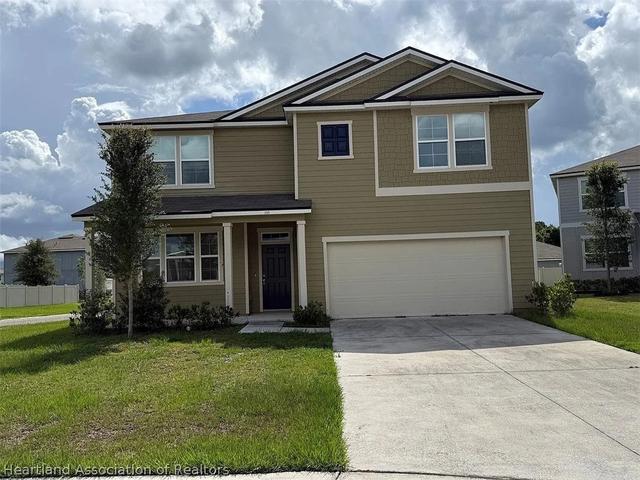 2111 Denton Trce, Green Cove Springs, FL 32043