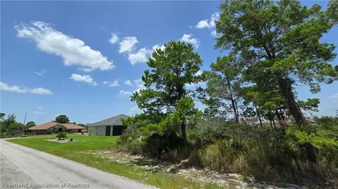 4974 San Ignacio Dr, Sebring, FL 33872 photo 9