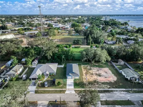 View/Area - 329 Hemlock Ave, Sebring, FL 33870 photo 1 of 2