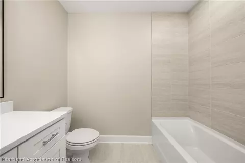 Bath - 329 Hemlock Ave, Sebring, FL 33870 photo 4 of 5