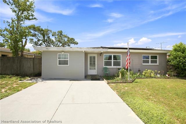 703 W Palmetto St, Avon Park, FL 33825