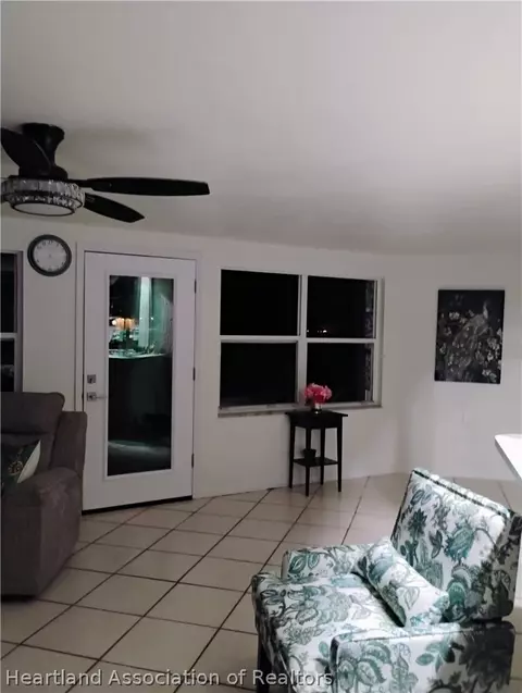 Entry Way - 7317 Lime Tree Ct, Sebring, FL 33876 photo 3 of 3