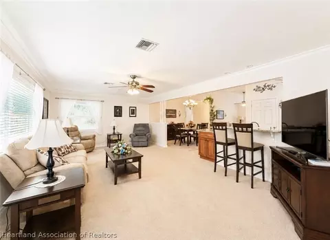 701 Barcelona Dr, Sebring, FL 33875 photo 5