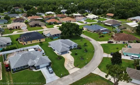 701 Barcelona Dr, Sebring, FL 33875 photo 20