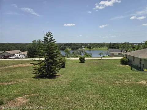 510 Lake Saddlebags Dr, Lake Placid, FL 33852