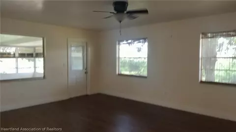 Living - 108 Tortoise Rd, Sebring, FL 33876 photo 2 of 10