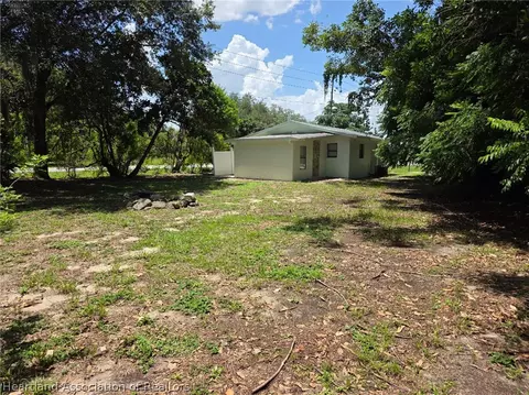 Exterior - 5313 Manatee Dr, Sebring, FL 33870 photo 4 of 9