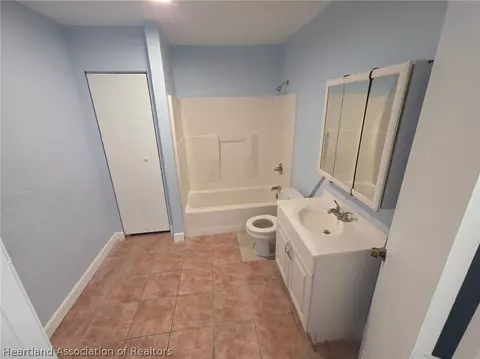 Bath - 5313 Manatee Dr, Sebring, FL 33870 photo 1 of 1
