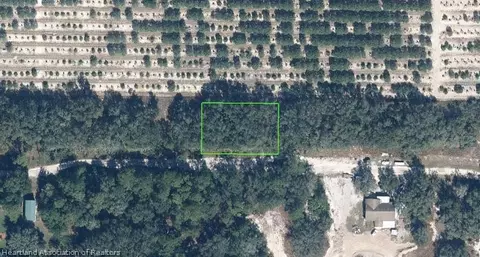 2252 W Border Rd, Avon Park, FL 33825