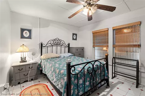 Bedroom - 15015 E State Road 78, Okeechobee, FL 34974 photo 3 of 4