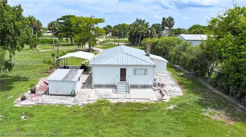 Exterior - 15015 E State Road 78, Okeechobee, FL 34974 photo 1 of 5