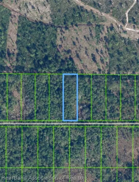 930 Hyacinth Ave, Sebring, FL 33875 photo 2