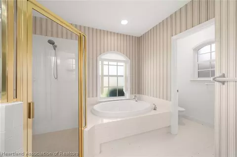 Bath - 3000 Manor Dr, Sebring, FL 33872 photo 3 of 7