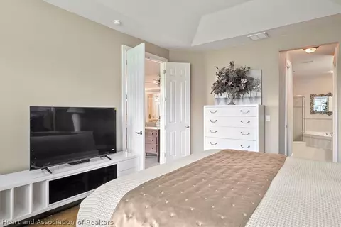 Bedroom - 6936 Cecilia Ave, Sebring, FL 33872 photo 3 of 6