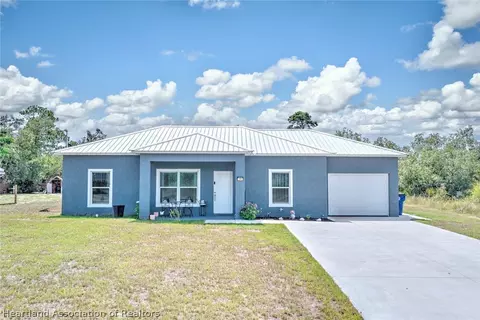 230 E Canal Way NE, Lake Placid, FL 33852