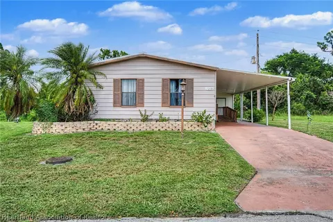 1208 Langer Ln, Sebring, FL 33870