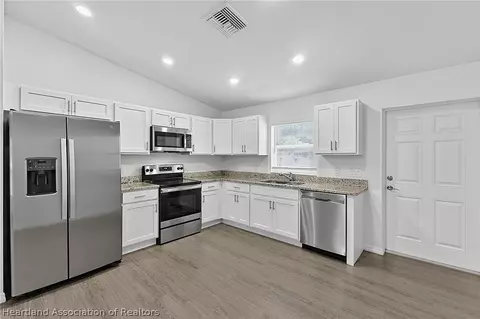 Kitchen - 6507 Forest Cir, Labelle, FL 33935 photo 1 of 1