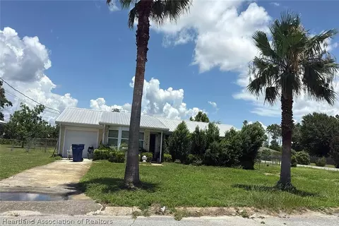 1279 Amherst Rd, Panama City, FL 32405