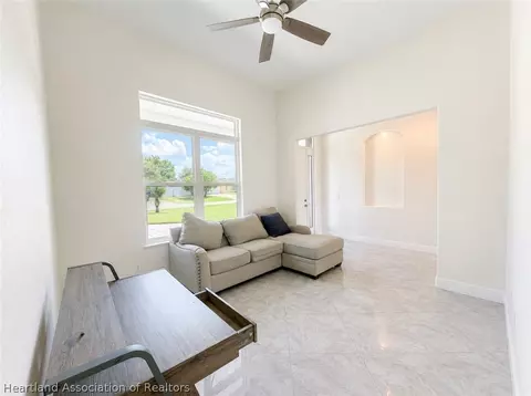 Living - 2202 Jackson Dr, Sebring, FL 33870 photo 2 of 2
