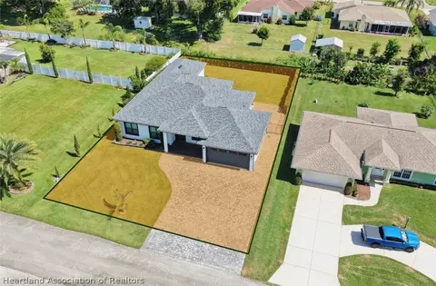 Other - 2202 Jackson Dr, Sebring, FL 33870 photo 2 of 9