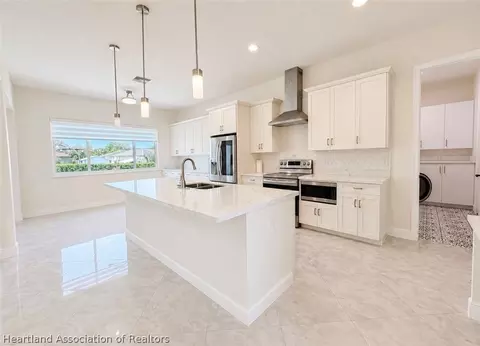 Kitchen - 2202 Jackson Dr, Sebring, FL 33870 photo 1 of 1