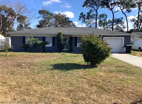8007 Meadowglen Dr, Orlando, FL 32810