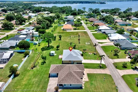 View/Area - 2320 Jackson Dr, Sebring, FL 33870 photo 7 of 10