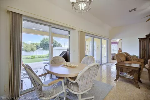 Dining - 2320 Jackson Dr, Sebring, FL 33870 photo 3 of 3