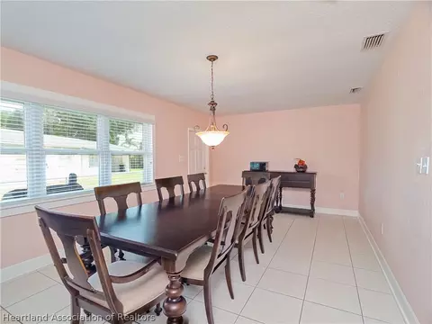 Dining - 905 Kerry Dr, Sebring, FL 33870 photo 1 of 2