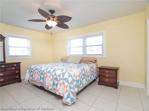 Bedroom - 905 Kerry Dr, Sebring, FL 33870 photo 5 of 5