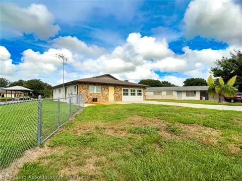 Exterior - 905 Kerry Dr, Sebring, FL 33870 photo 10 of 12