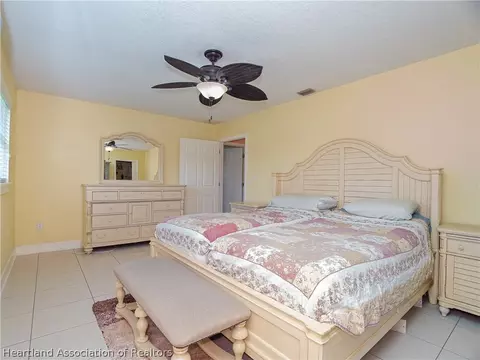 Bedroom - 905 Kerry Dr, Sebring, FL 33870 photo 1 of 5