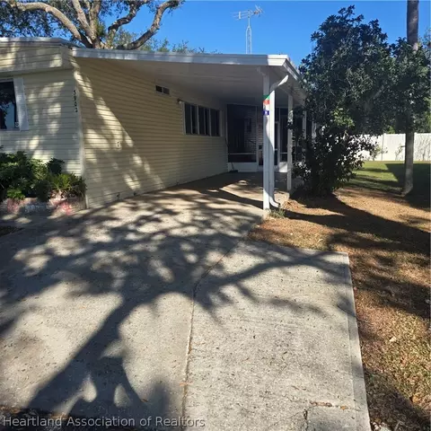 3902 Van Ln, Sebring, FL 33870 photo 2