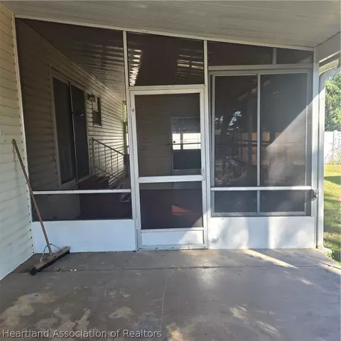 3902 Van Ln, Sebring, FL 33870 photo 3